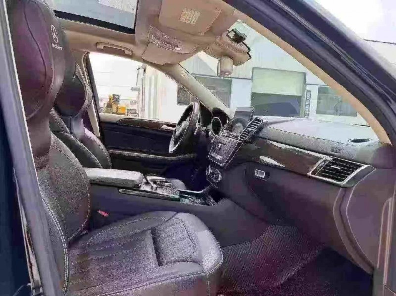 襄阳18年奔驰GLS4