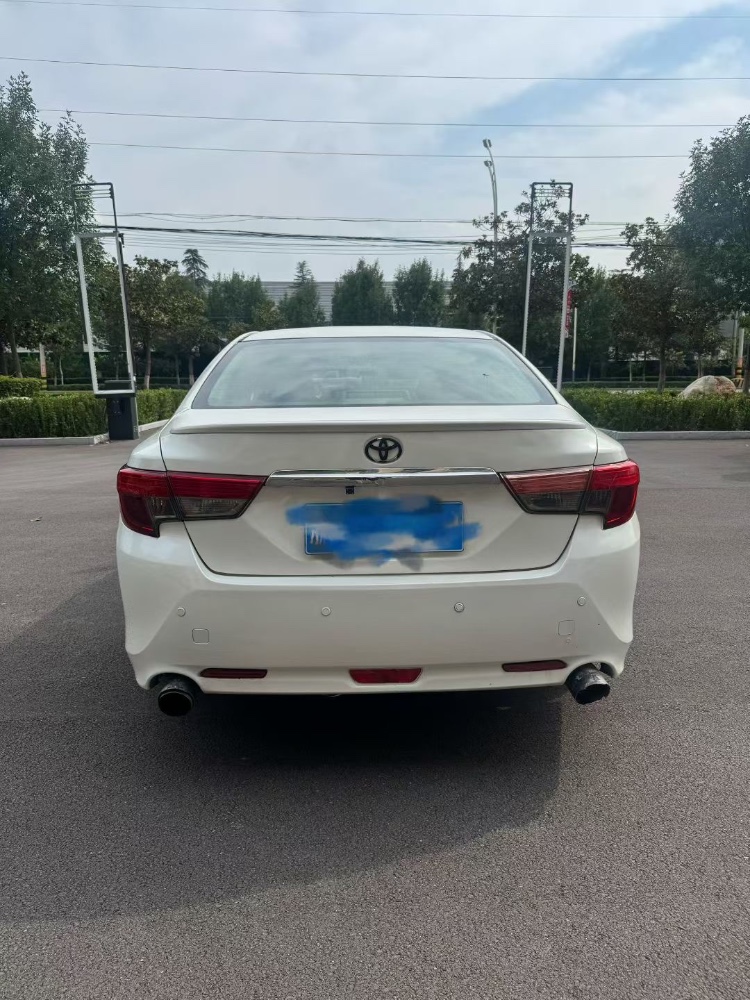 枣庄16年丰田锐志5