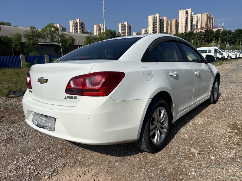 娄底16年雪佛兰科鲁兹6