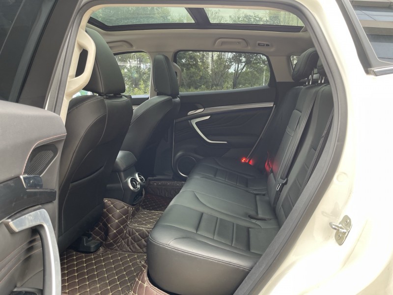 济宁18年长城汽车魏牌6