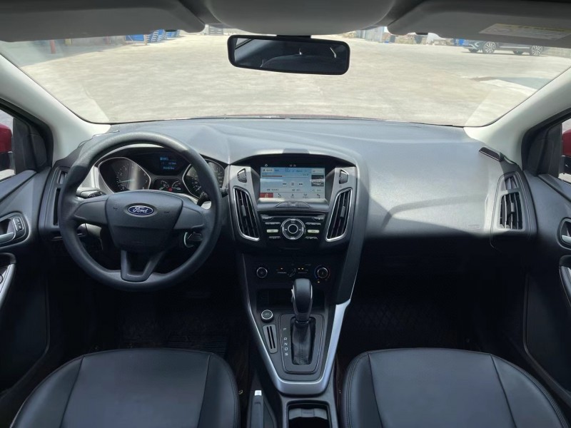 徐州17年福特福克斯2