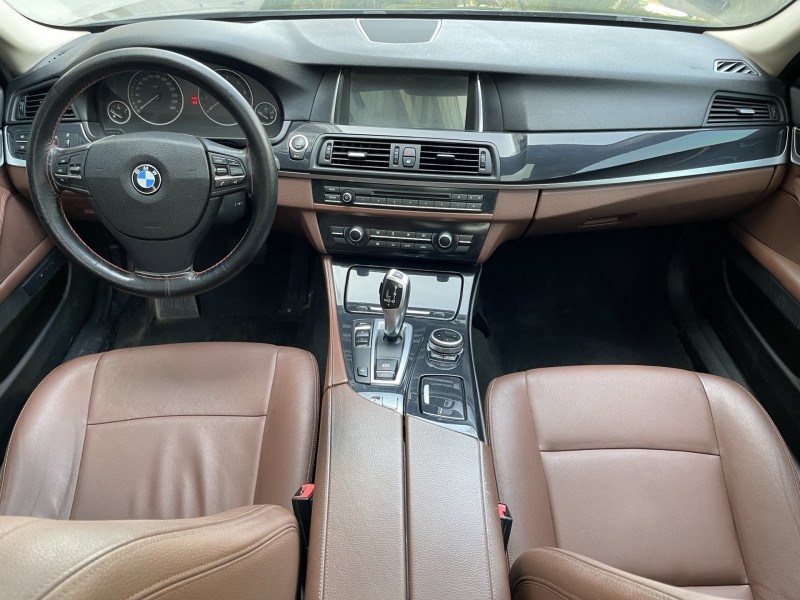 济宁17年宝马5系4