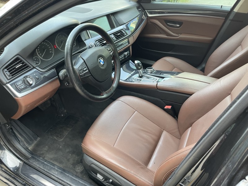 济宁17年宝马5系5