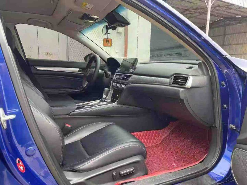 徐州19年本田雅阁5