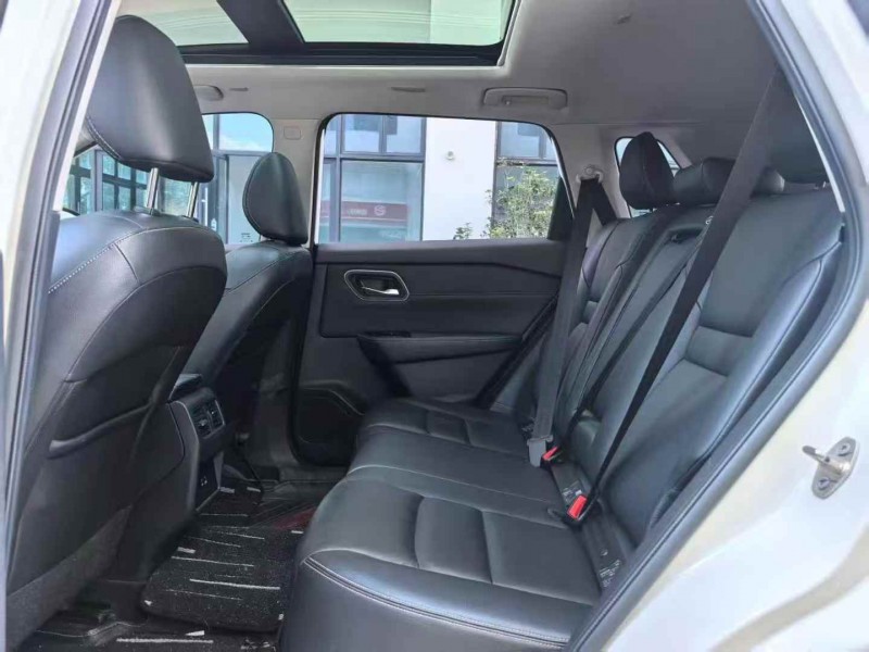 广州22年日产奇骏6