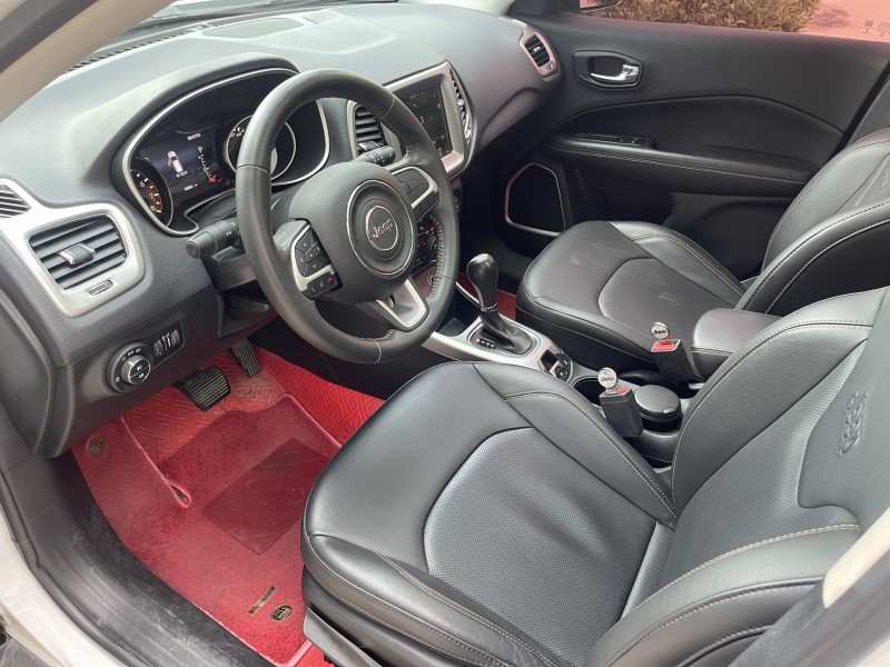 济宁18年Jeep指南者5