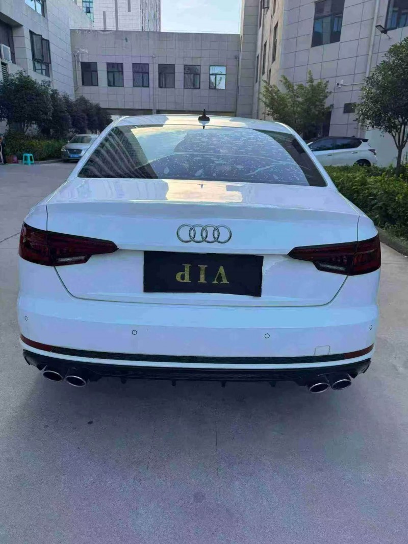 襄阳19年奥迪A4L9