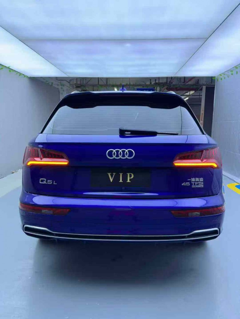 佛山18年奥迪Q57