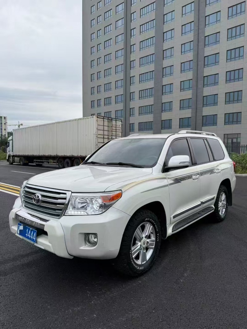 北京16年丰田兰德酷路泽2