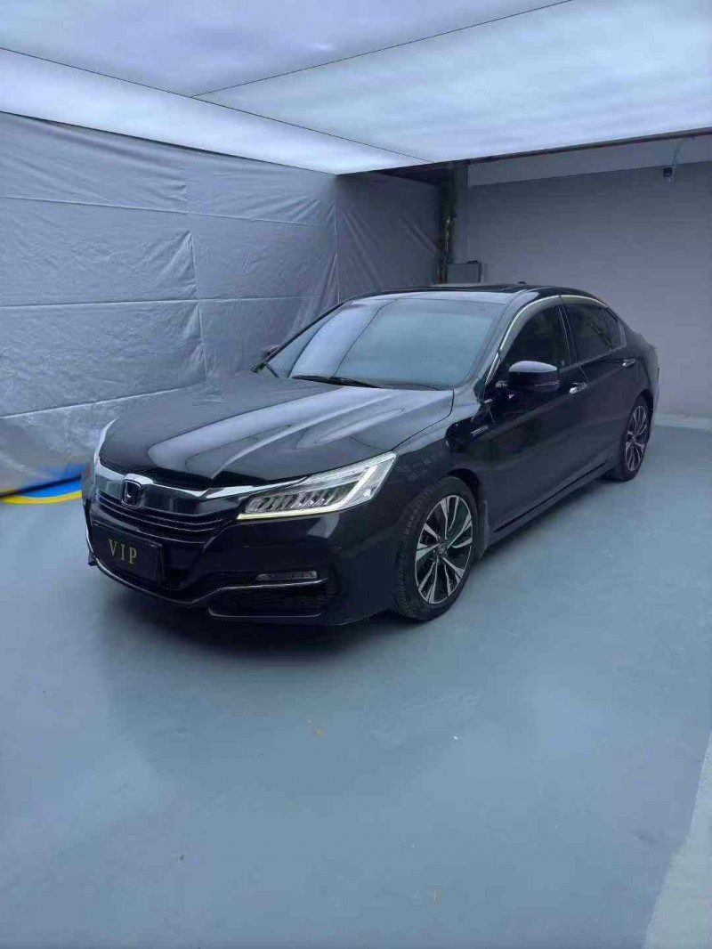 惠州17年本田雅阁2