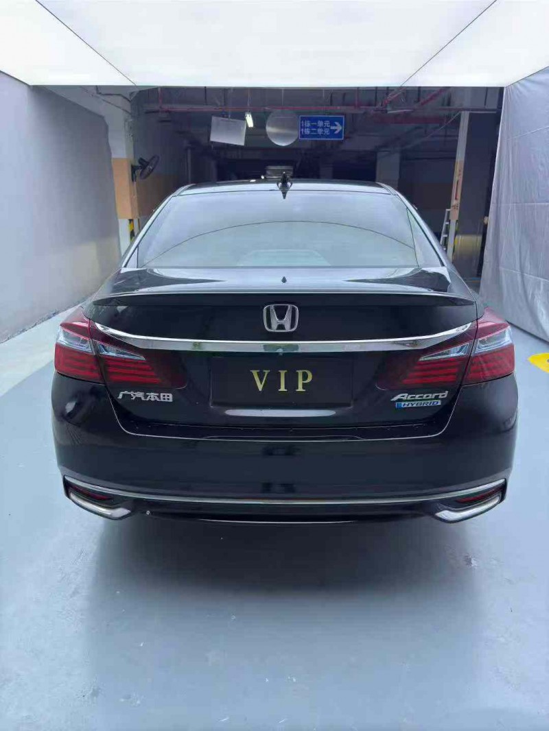 惠州17年本田雅阁8