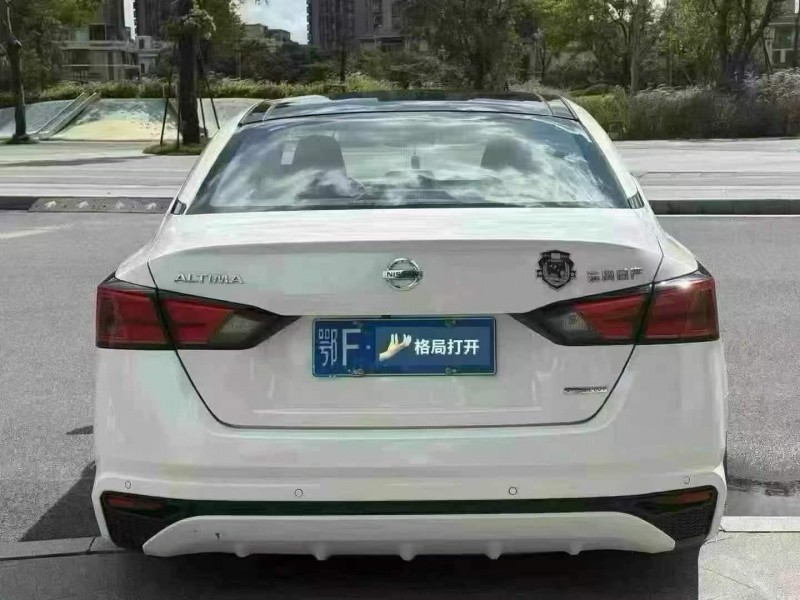 东莞21年日产天籁9