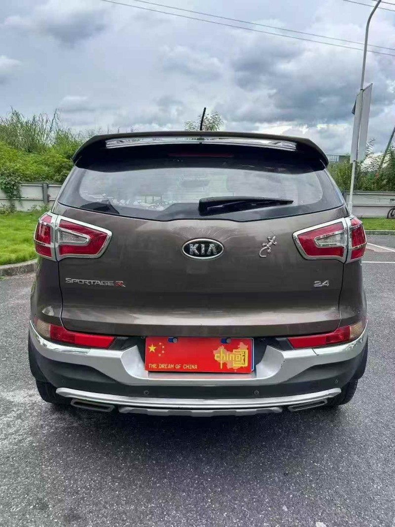 广州14年起亚智跑9