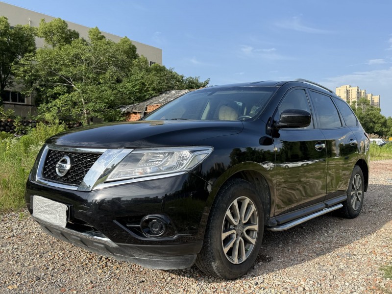 娄底16年日产探路者2