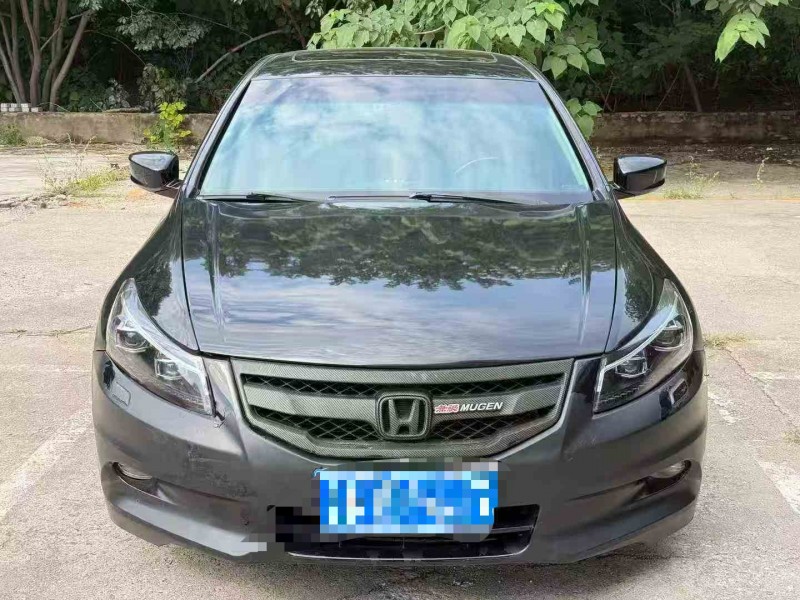 沧州12年本田雅阁1