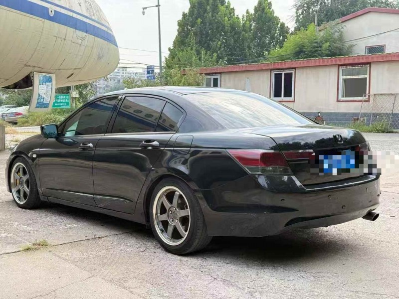 沧州12年本田雅阁8