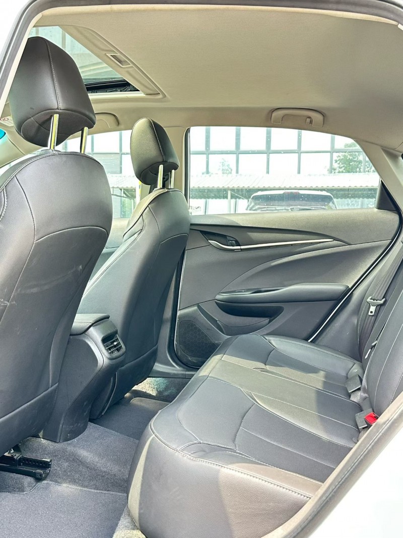 东莞22年别克英朗4