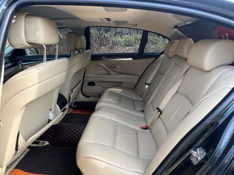 娄底11年宝马5系6