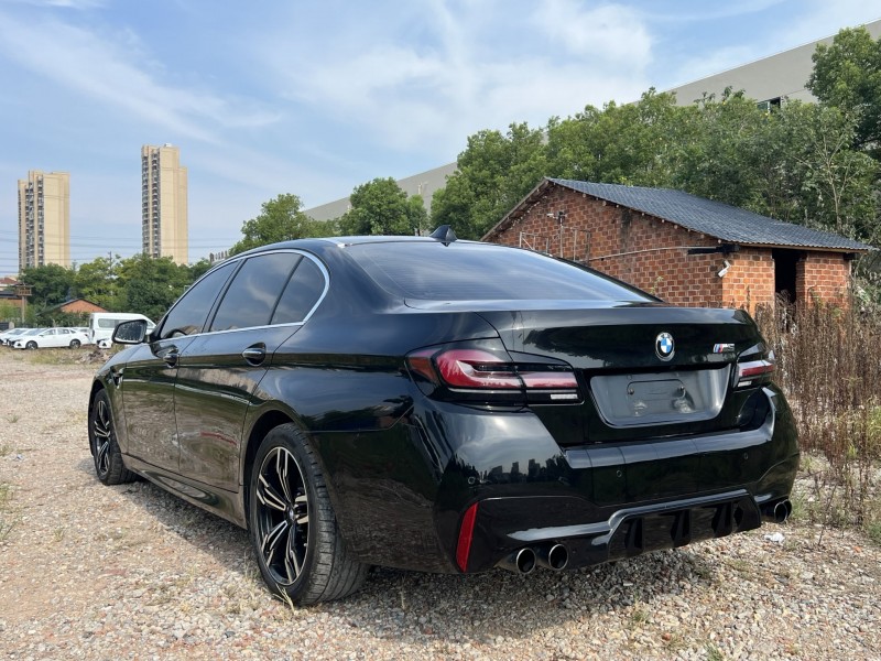 娄底11年宝马5系9