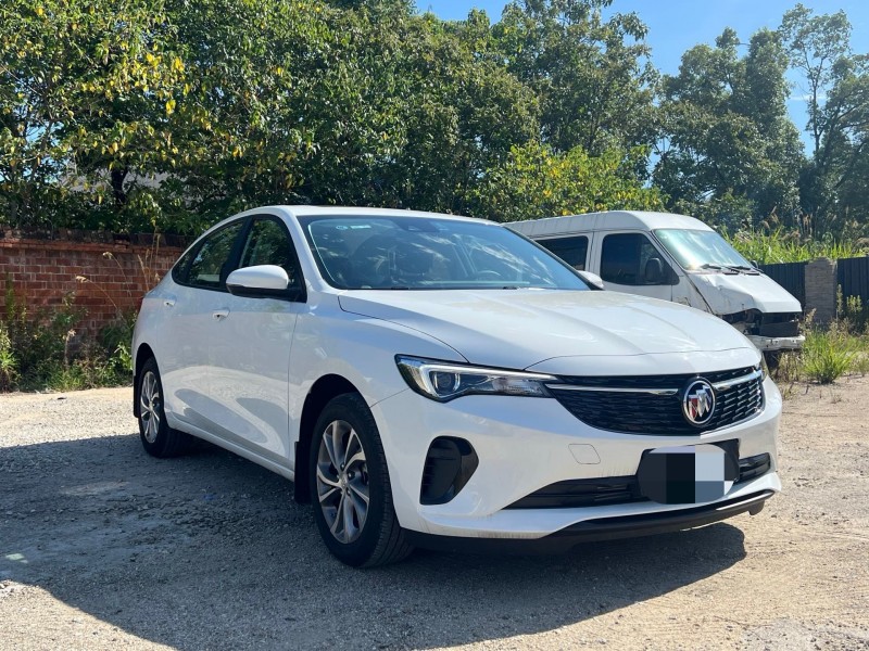 娄底25年别克威朗3