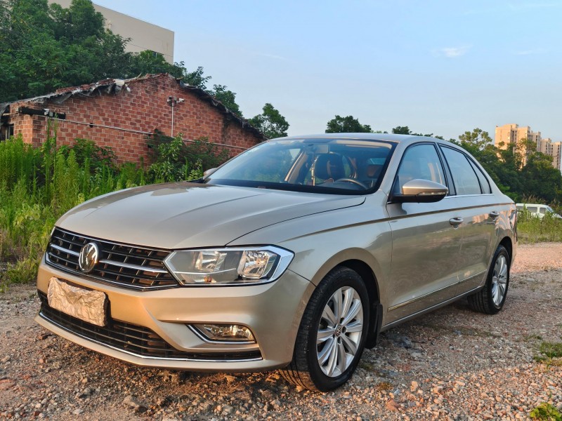 娄底16年大众宝来2