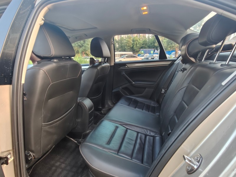 娄底16年大众宝来4