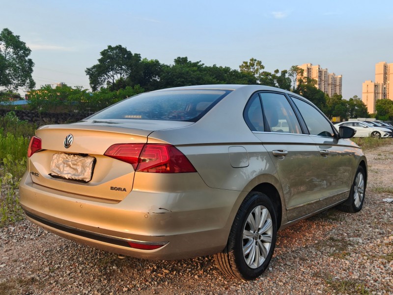 娄底16年大众宝来9