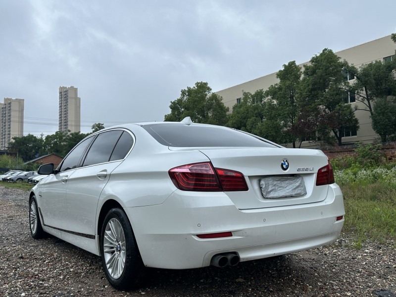 娄底15年宝马5系6