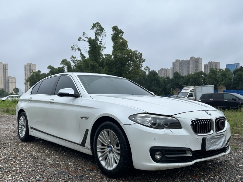 娄底15年宝马5系9