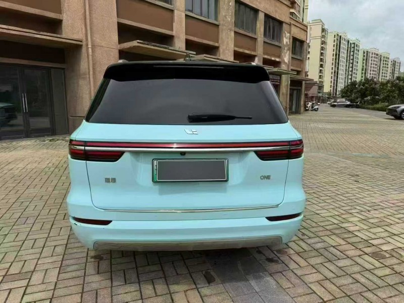 海口21年理想理想ONE8