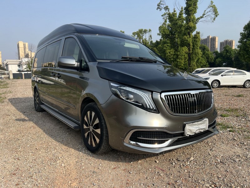 娄底16年奔驰威霆2