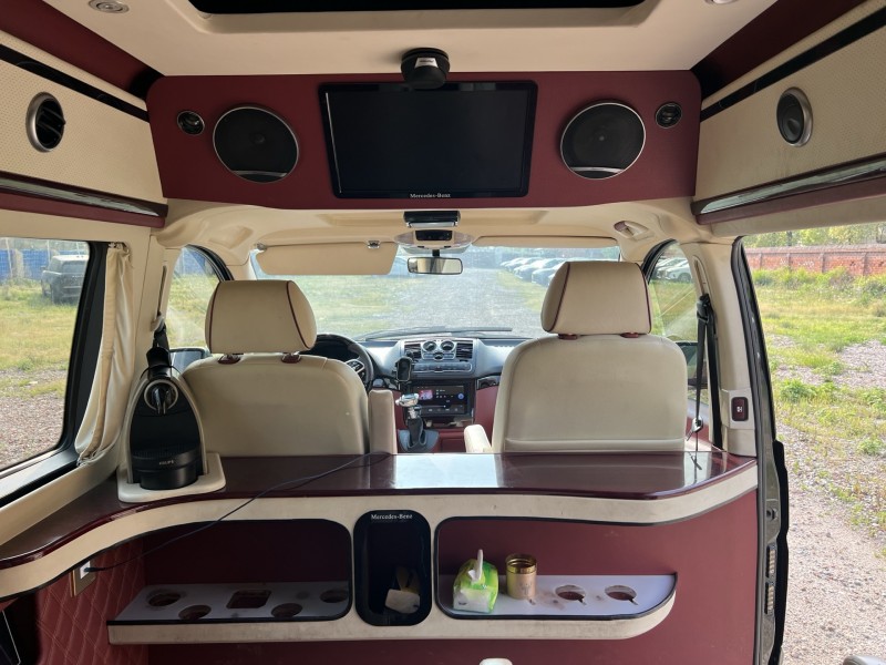 娄底16年奔驰威霆4