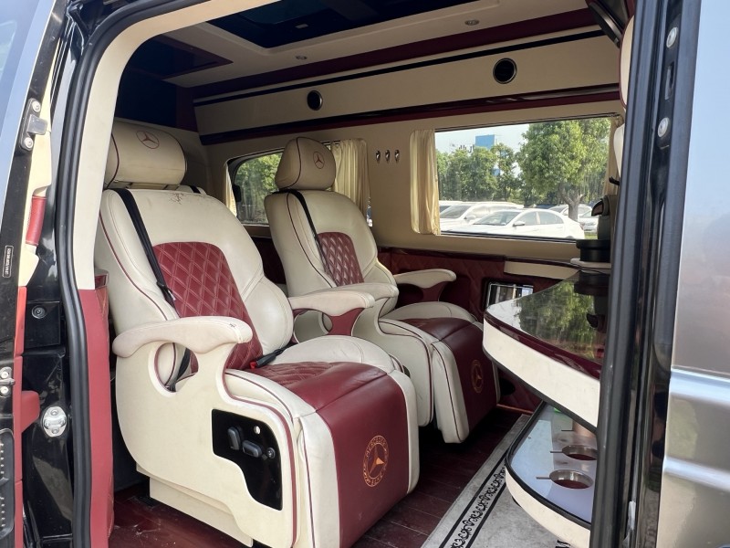 娄底16年奔驰威霆6