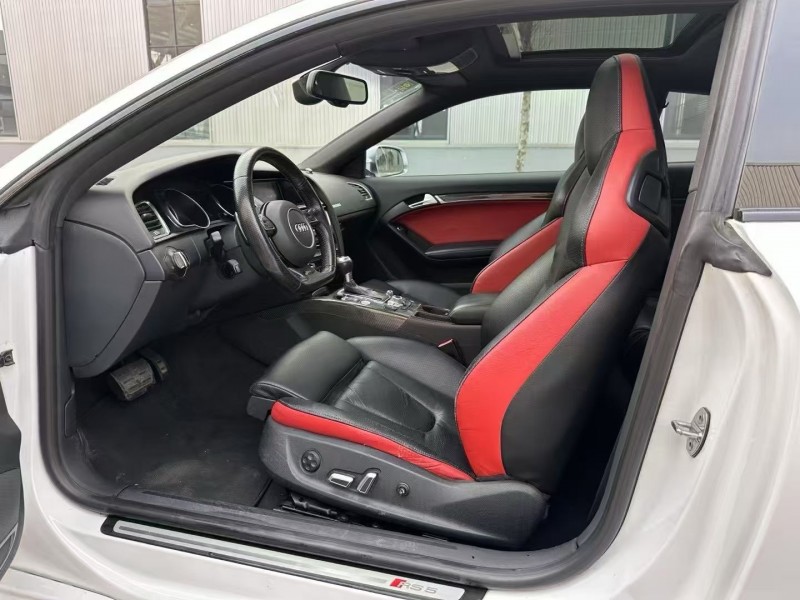 徐州15年奥迪RS56