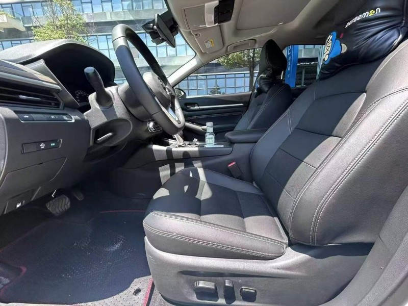 东莞23年日产天籁5