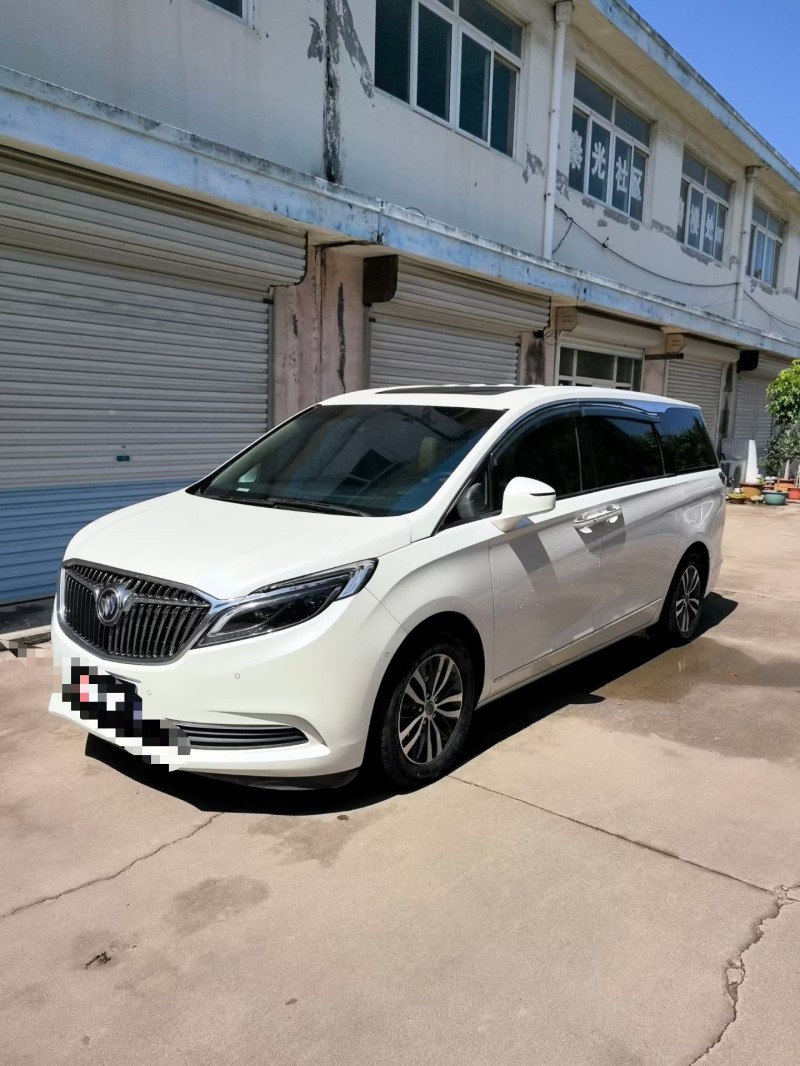 青岛16年别克GL83