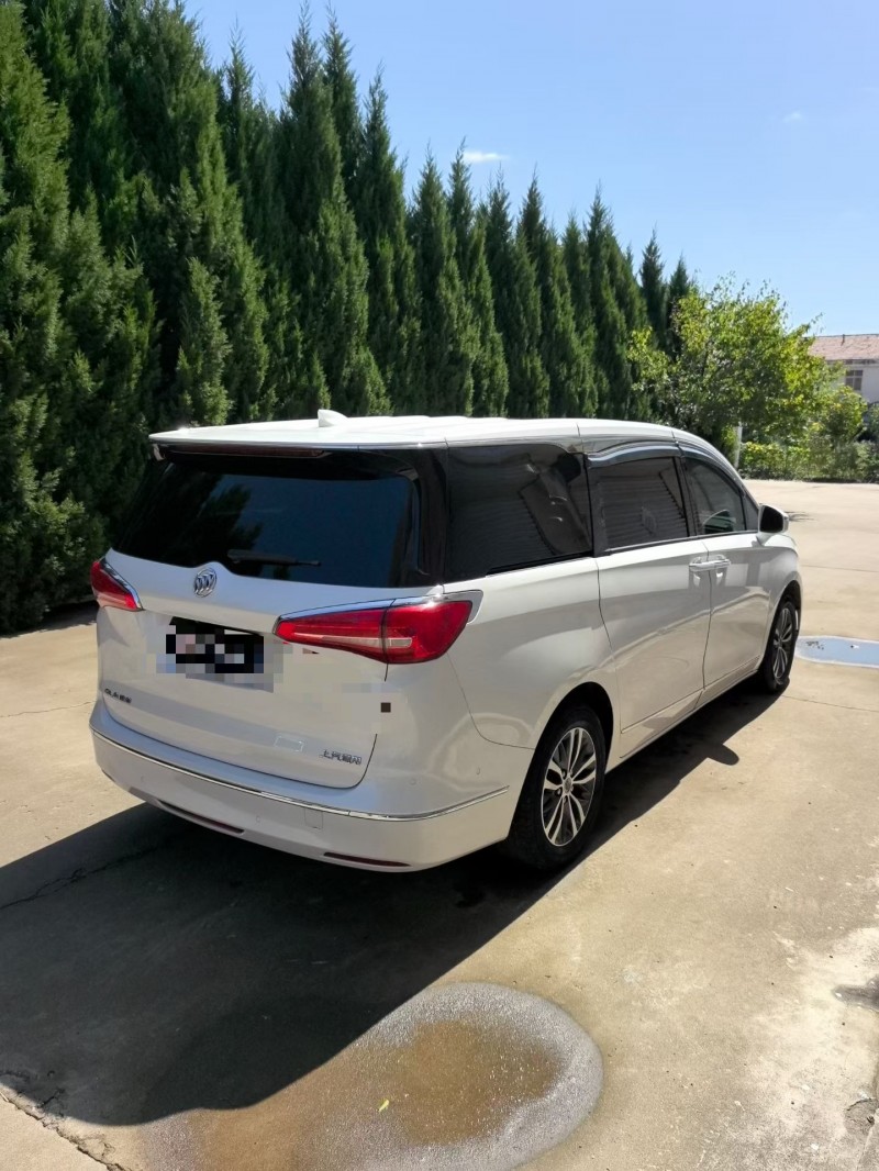 青岛16年别克GL88