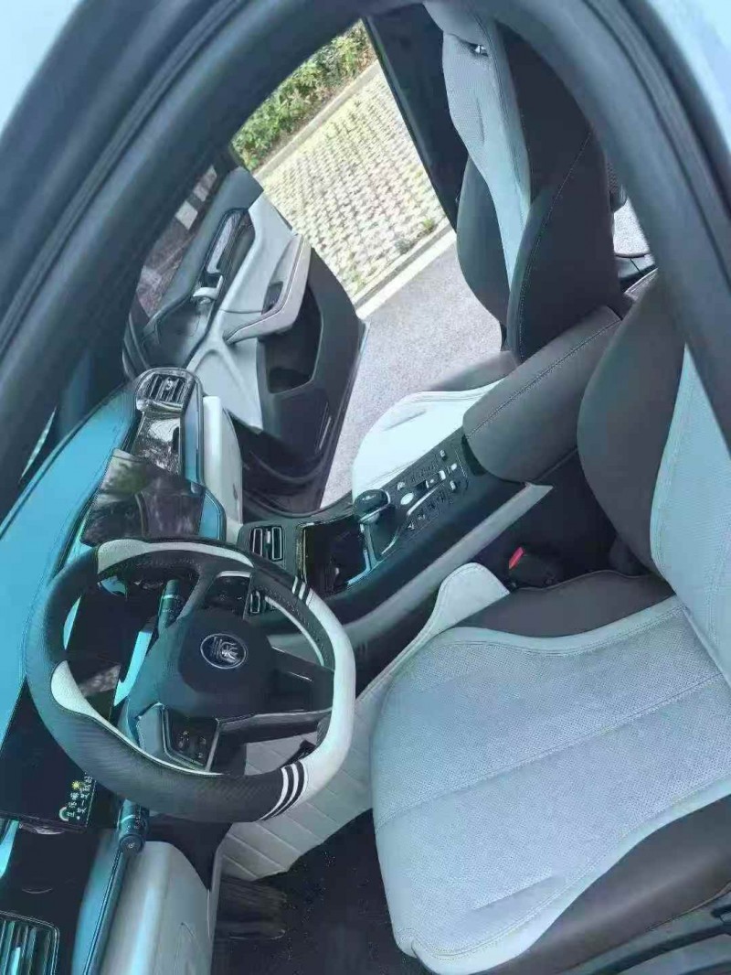 襄阳23年比亚迪秦4