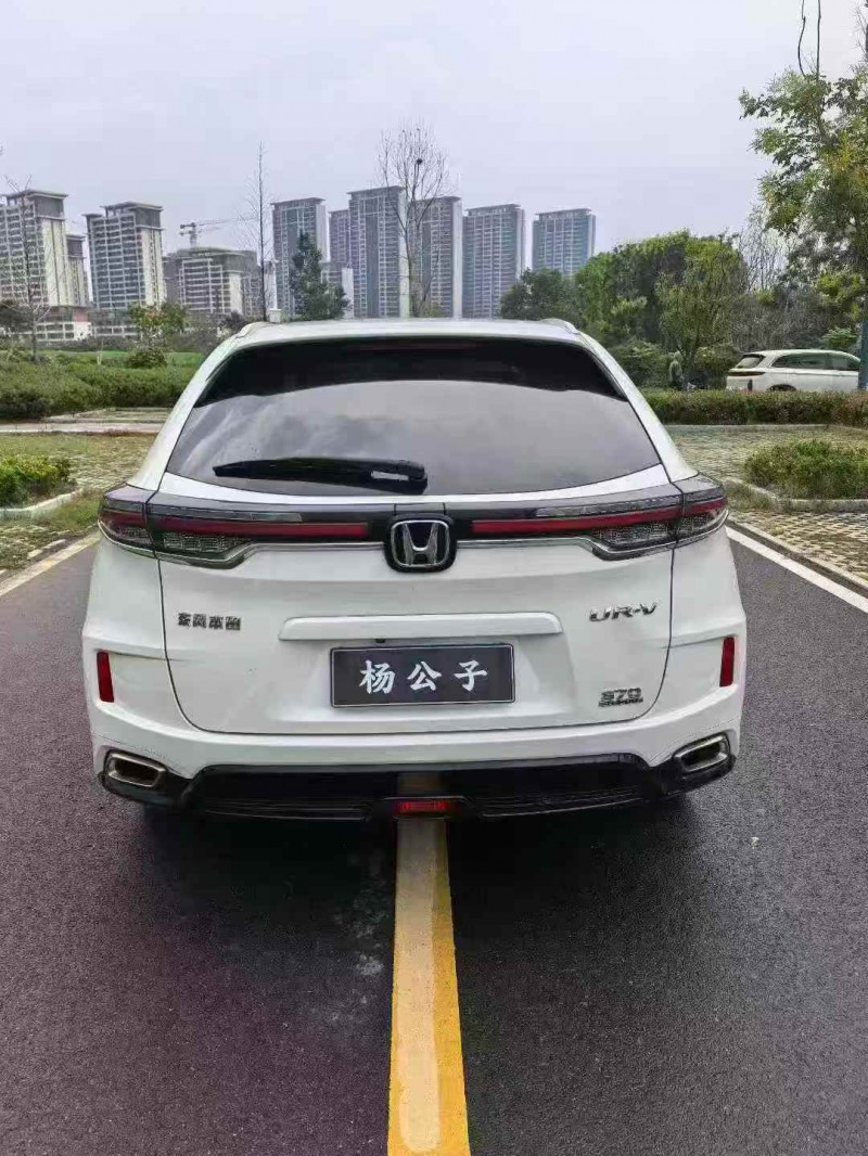 襄阳20年本田URV8