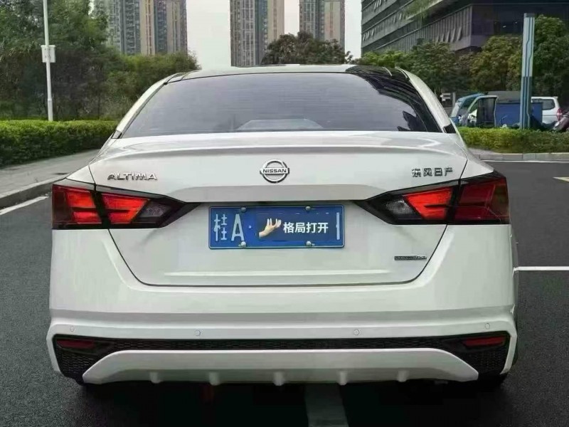 东莞20年日产天籁9