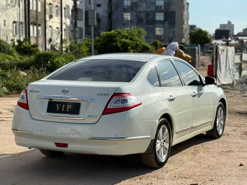 茂名12年日产天籁3