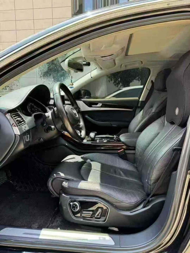 襄阳15年奥迪A8L4