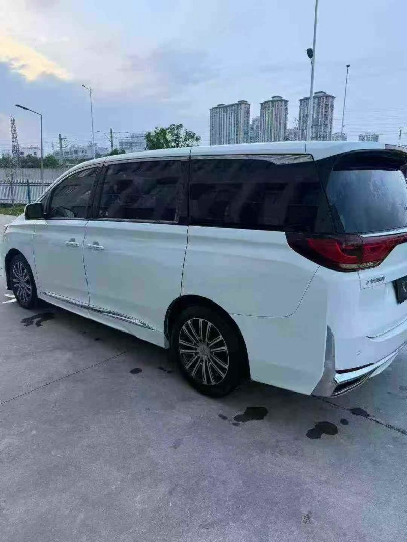 襄阳21年传祺M87