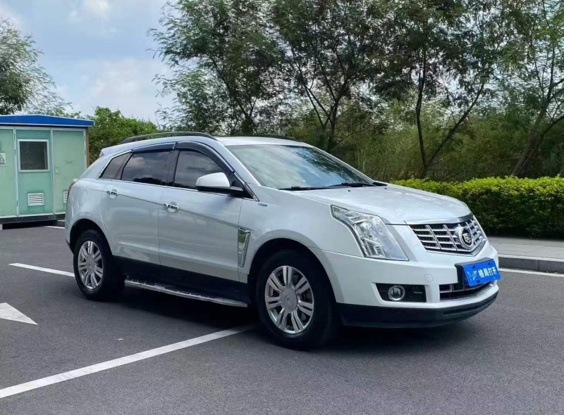 东莞16年凯迪拉克SRX2