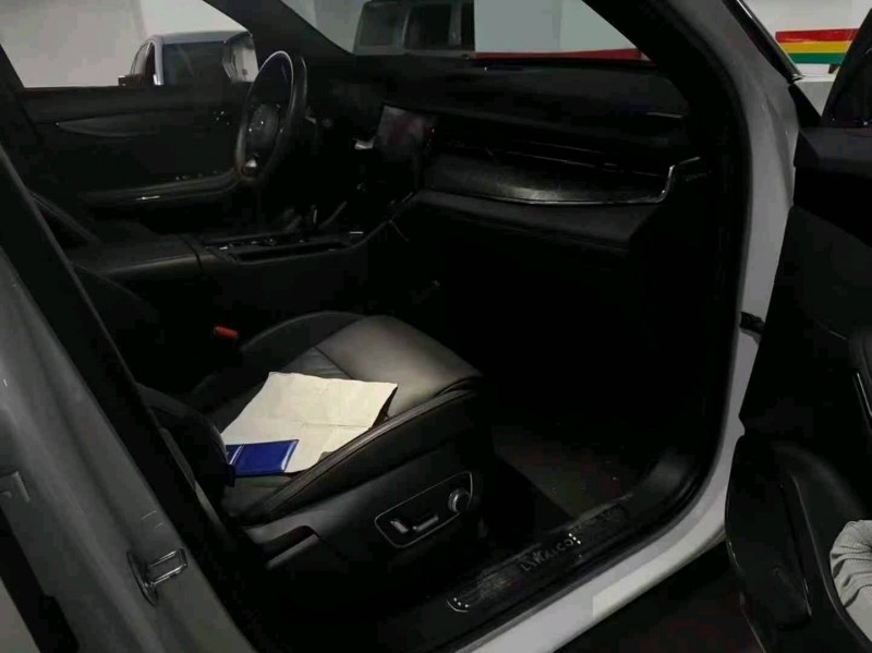 淄博23年领克093