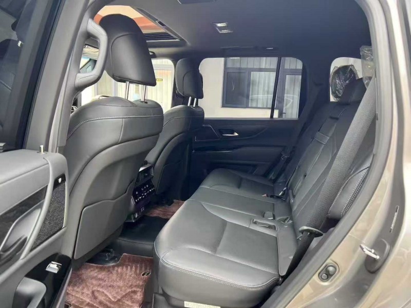 唐山24年雷克萨斯LX4