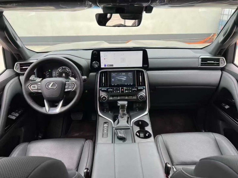 唐山24年雷克萨斯LX5