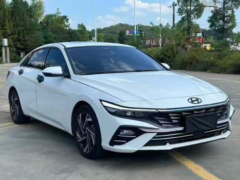 邵阳24年现代伊兰特2