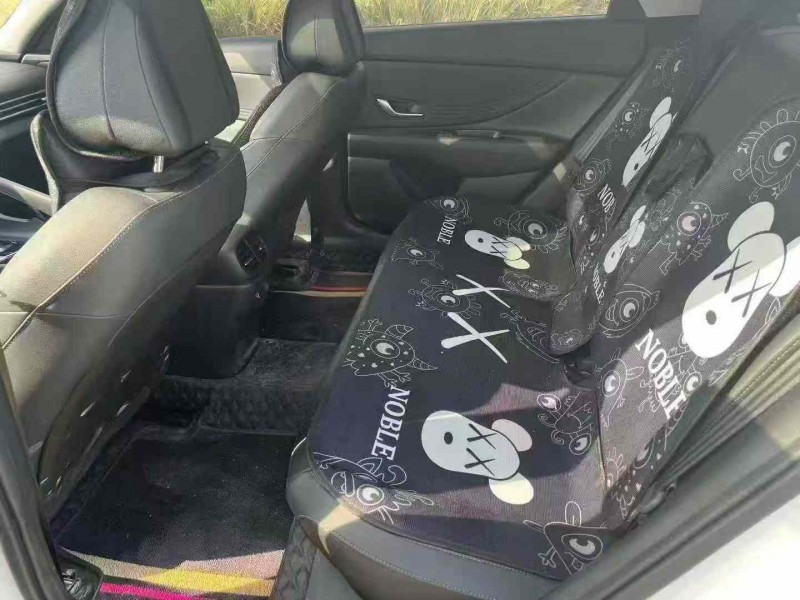 邵阳24年现代伊兰特5