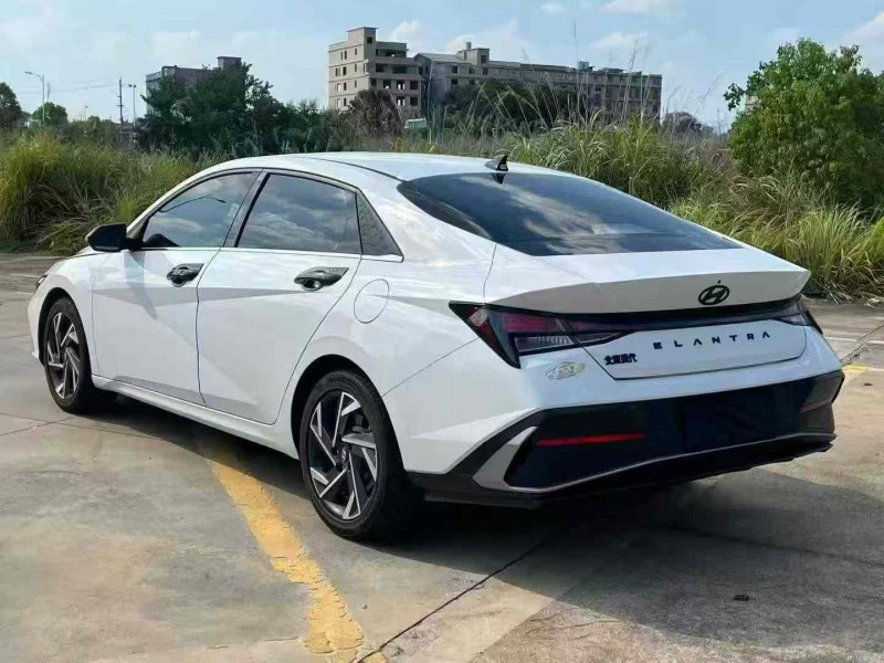 邵阳24年现代伊兰特6